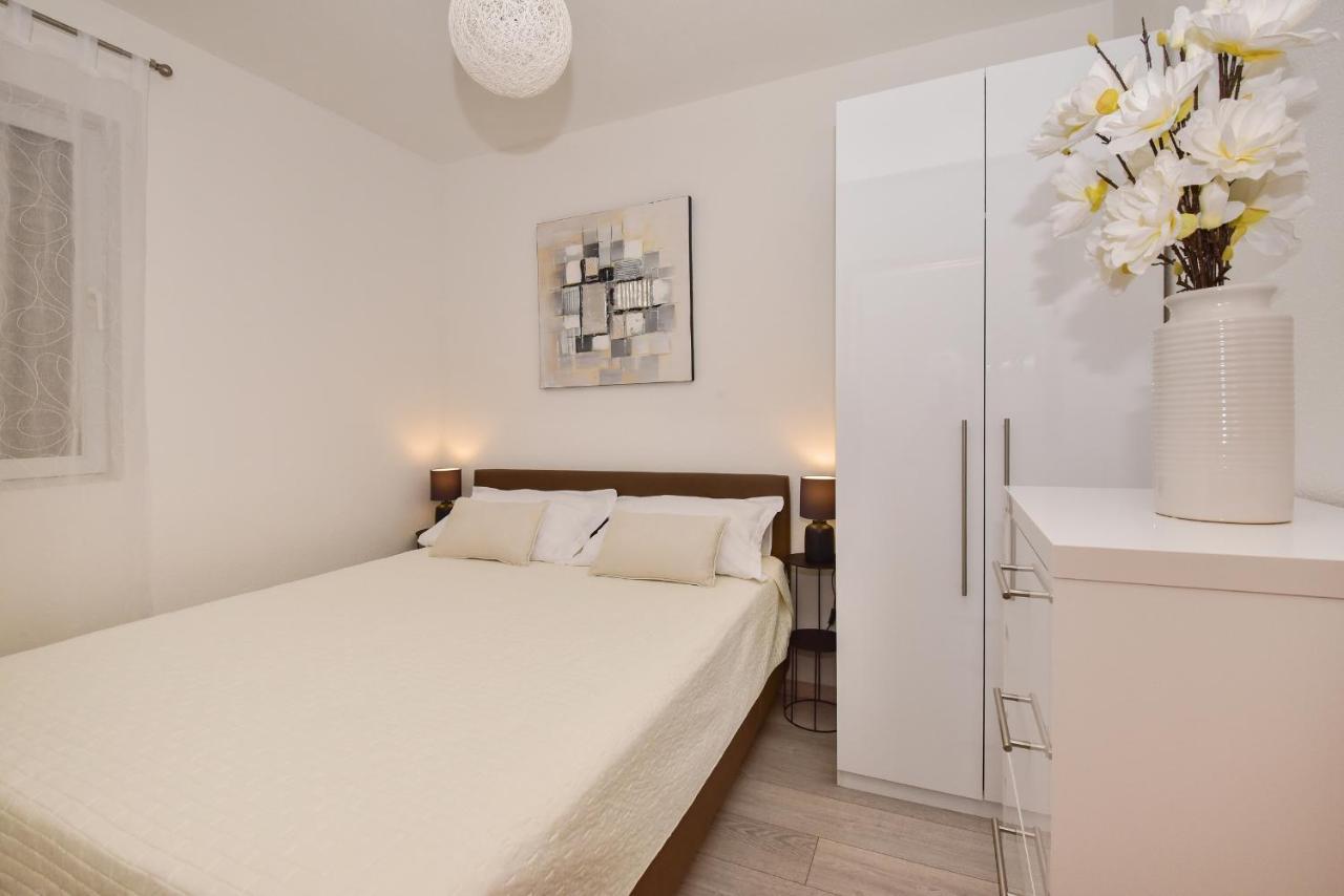 Apartman Luka Игране Экстерьер фото