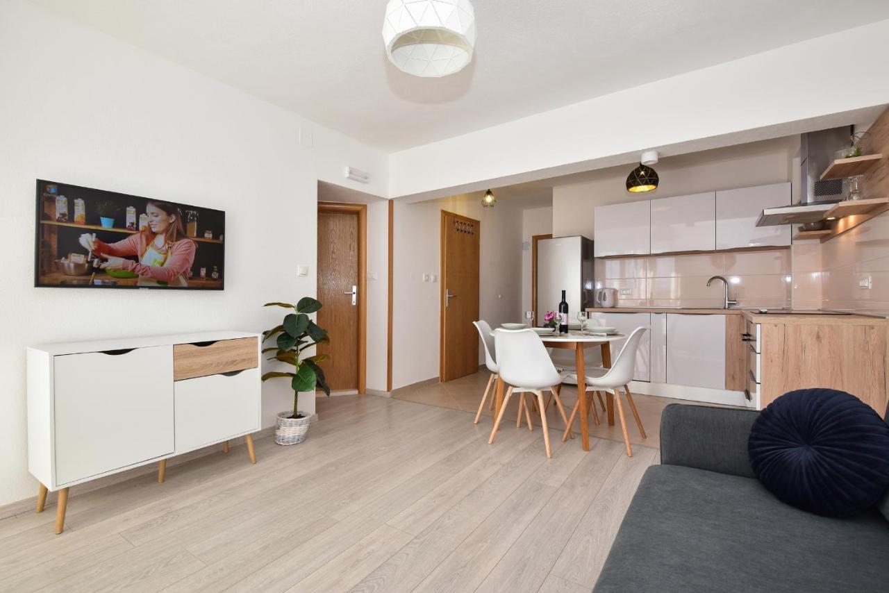 Apartman Luka Игране Экстерьер фото